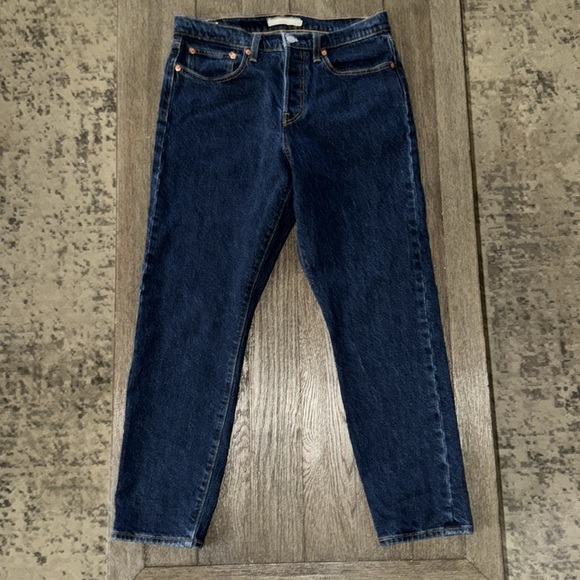 Levi's Premium WEDGIE ICON FIT ANKLE JEANS Life’s Work Dark Wash - Picture 1 of 16